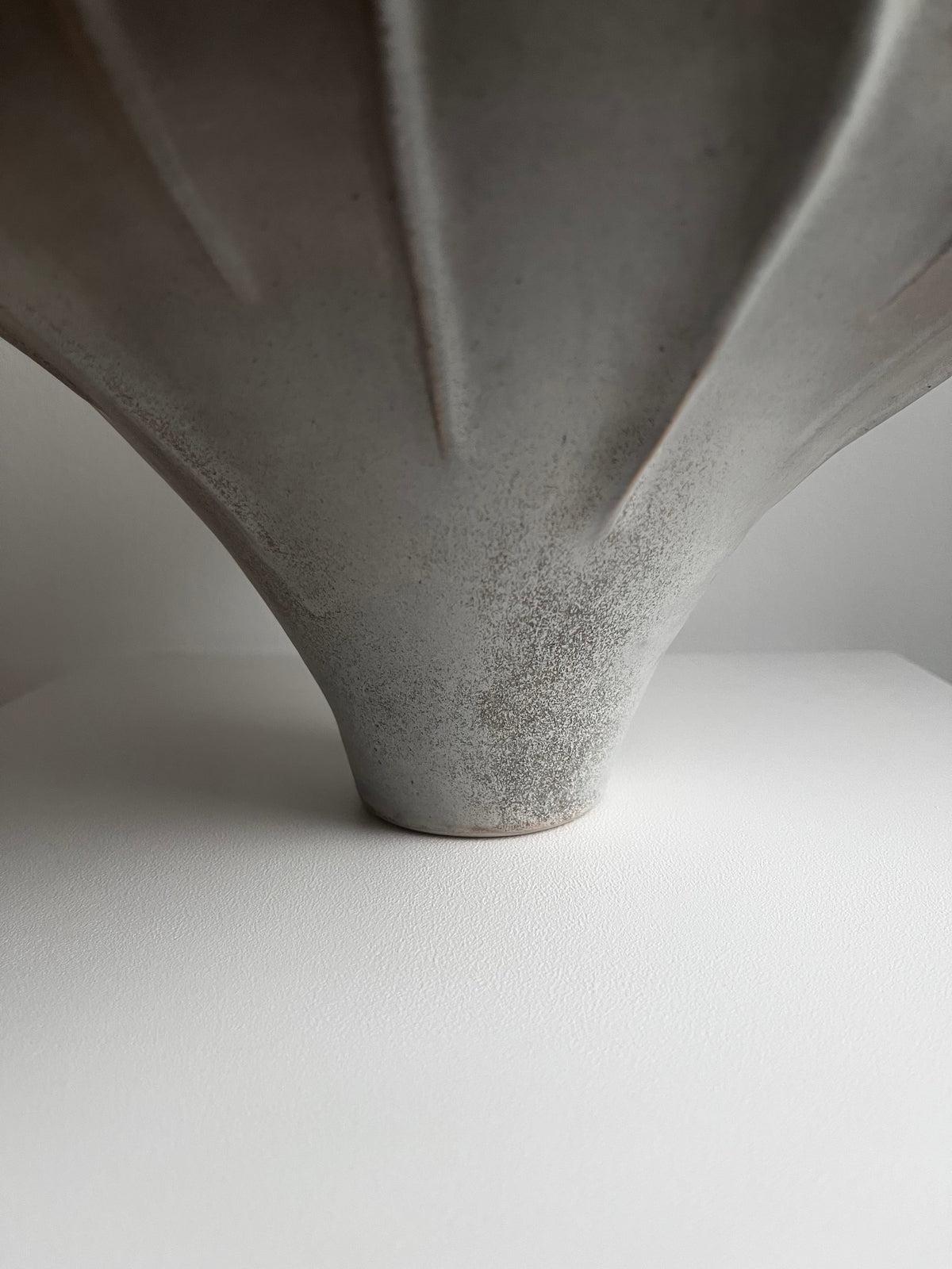 Laura Vase