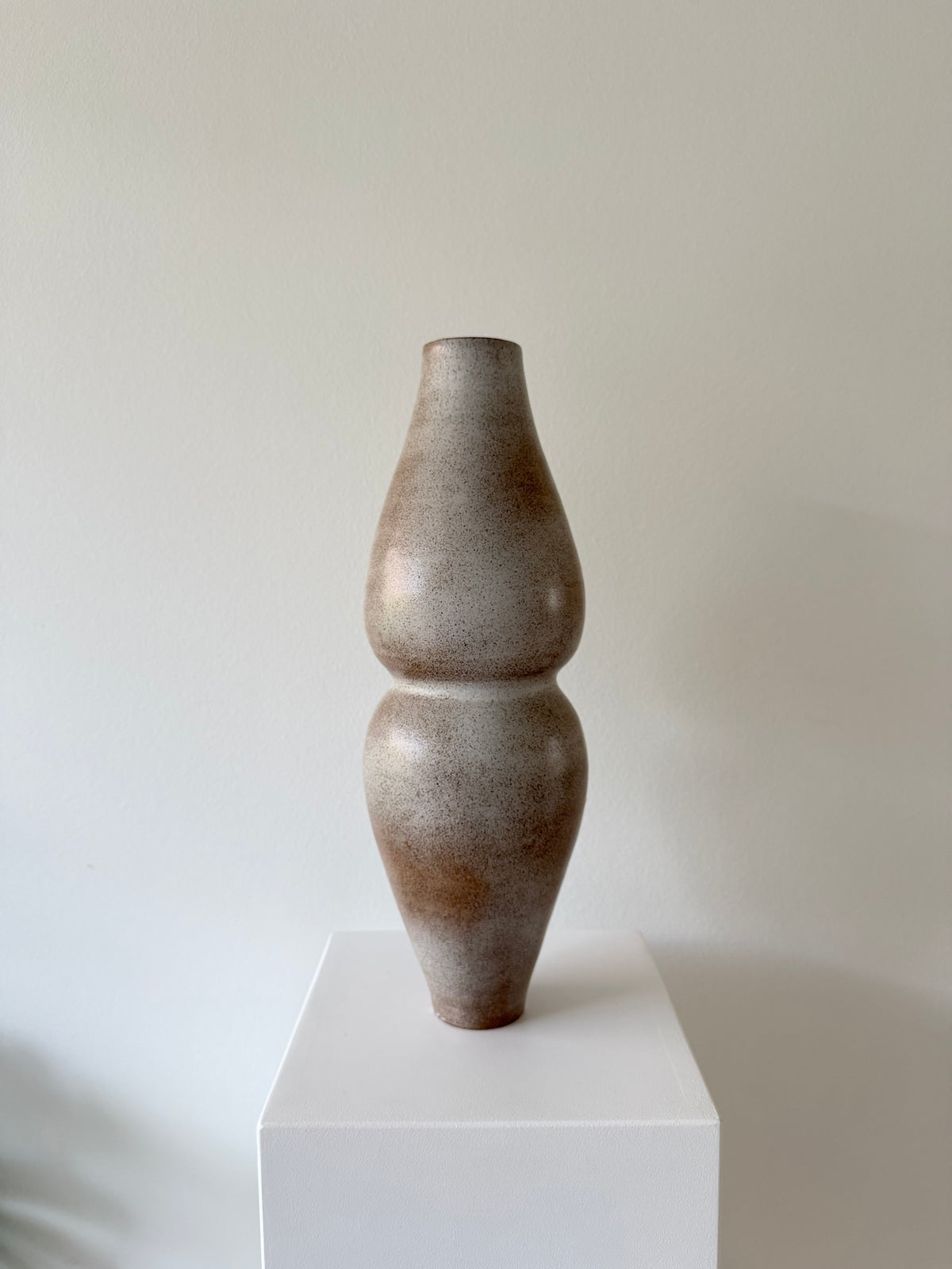 Mira Vase